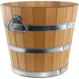 Gartec secchio in rovere, Ø 50 cm, vaso da fiori fatto a mano con anelli e maniglie in acciaio.