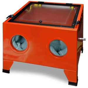 Cabina di sabbiatura arancione TRG 4092 per lavori edili con finestra e accesso guanti.
