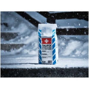 Taufix Sale svizzero antighiaccio in sacco da 5 kg, spargisale invernale per ghiaccio e neve.