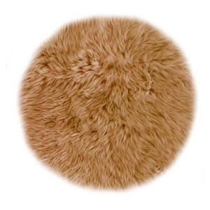 Cuscino rotondo in pelle di pecora color cognac, Ø 34 cm. Comodo cuscino in vera lana di pecora.