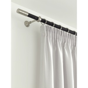 Anelli per tende Gardinia Windsor effetto acciaio inox (confezione da 10) su bastone per tende con tenda.
