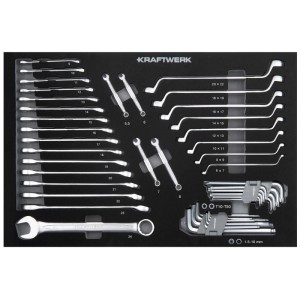 Jeu d'outils Kraftwerk dans le chariot d'atelier : clés plates, clés polygonales, clés Allen, clés Torx.