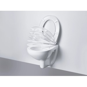 Sedile WC Grohe Bau Keramik bianco alpino con chiusura ammortizzata soft-close.