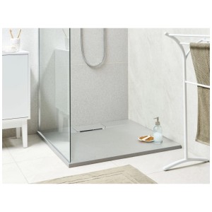 Receveur de douche Beliani gris en SMC effet pierre, plat, surface texturée, bonde latérale.