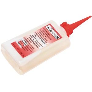 LUX Huile ménagère Classic 100ml, huile minérale pour vélos, machines à coudre et modèles réduits.