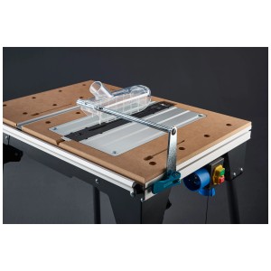 Tavolo macchina Wolfcraft Master cut 2200 come sega circolare da tavolo con dispositivo di aspirazione e interruttore di sicurezza.