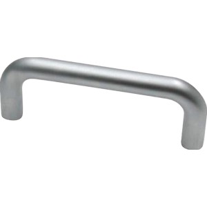Maniglia per mobili 6175 in metallo cromato opaco. Design semplice per mobili.