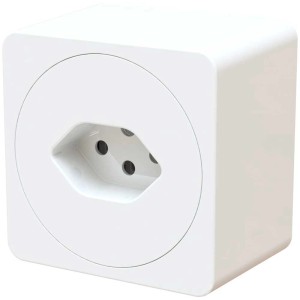 Prise en saillie maxONE T13, 10A, 250V, blanche pour montage mural.