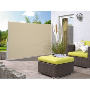 Tenda laterale beige Livingston 3x1,5m come protezione dal vento e dalla privacy sulla terrazza.
