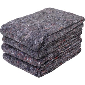 Pile de quatre non-tissés de protection gris (2x1m) pour la protection des surfaces.