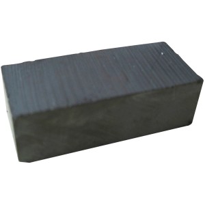 Aimant rectangulaire noir pour tableau d'affichage, idéal pour bureau, école et maison.
