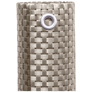 Schermo per balcone in plastica effetto rattan color platino con occhiello in metallo.