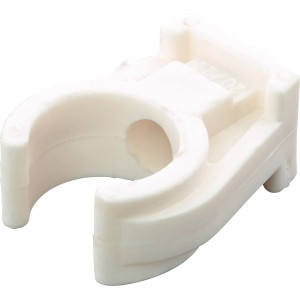 Primo piano di una clip per tubi bianca in plastica semplice Ø 22 mm per uso sanitario.