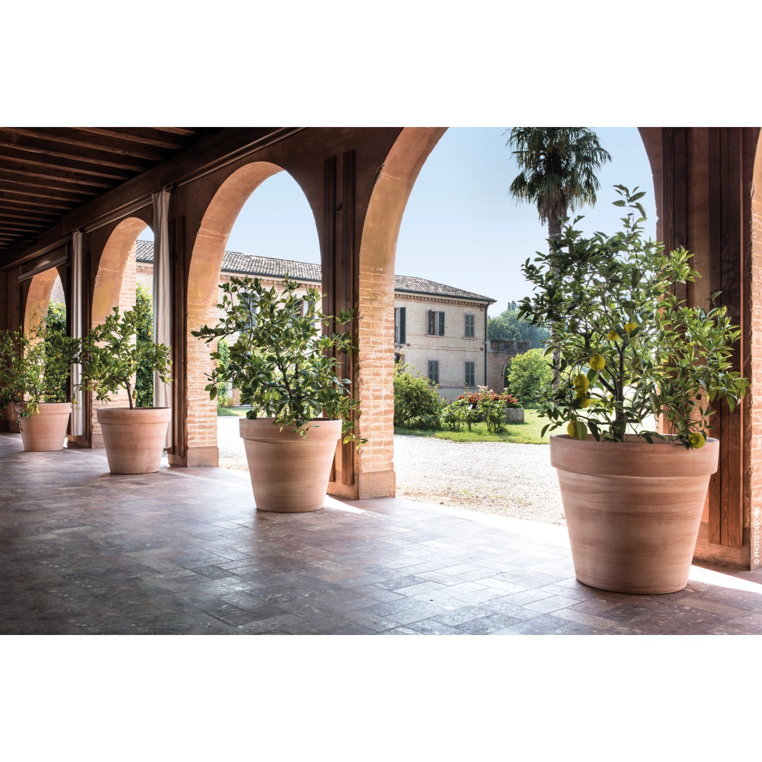 Deroma siena vaso in terracotta galestro