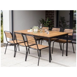 Ensemble de jardin Beliani Vallese: table rectangulaire et 6 chaises en bois d'acacia et métal noir sur terrasse.