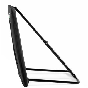 Salta Motion rebounder, 84x84 cm, per calcio e altri sport con la palla. Struttura in acciaio nero, angolo regolabile.