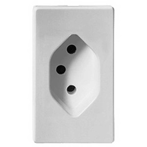 Inserto presa Feller FLF Tipo 13 bianco per montaggio a parete.