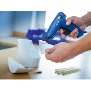 Set pistola per colla a caldo LUX 100 W Classic che incolla ceramica, con stick di colla.
