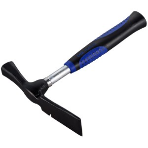 Marteau de maçon LUX 600g avec manche ergonomique pour un travail confortable.