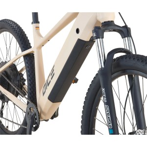 Gros plan : VTT électrique Prophete Dice 2.0 beige sable avec batterie intégrée.