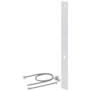 Kit di conversione Geberit per WC AquaClean, composto da pannello laterale, valvola ad angolo e tubi flessibili.