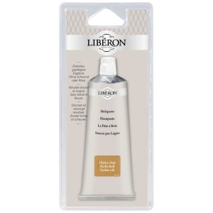 Tube Holzpaste Eiche hell (80ml) zur Reparatur von Holzmöbeln.