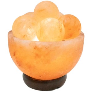 Globo Lampada da tavolo Stone: ciotola con sfere di cristallo di sale naturale su base in legno.