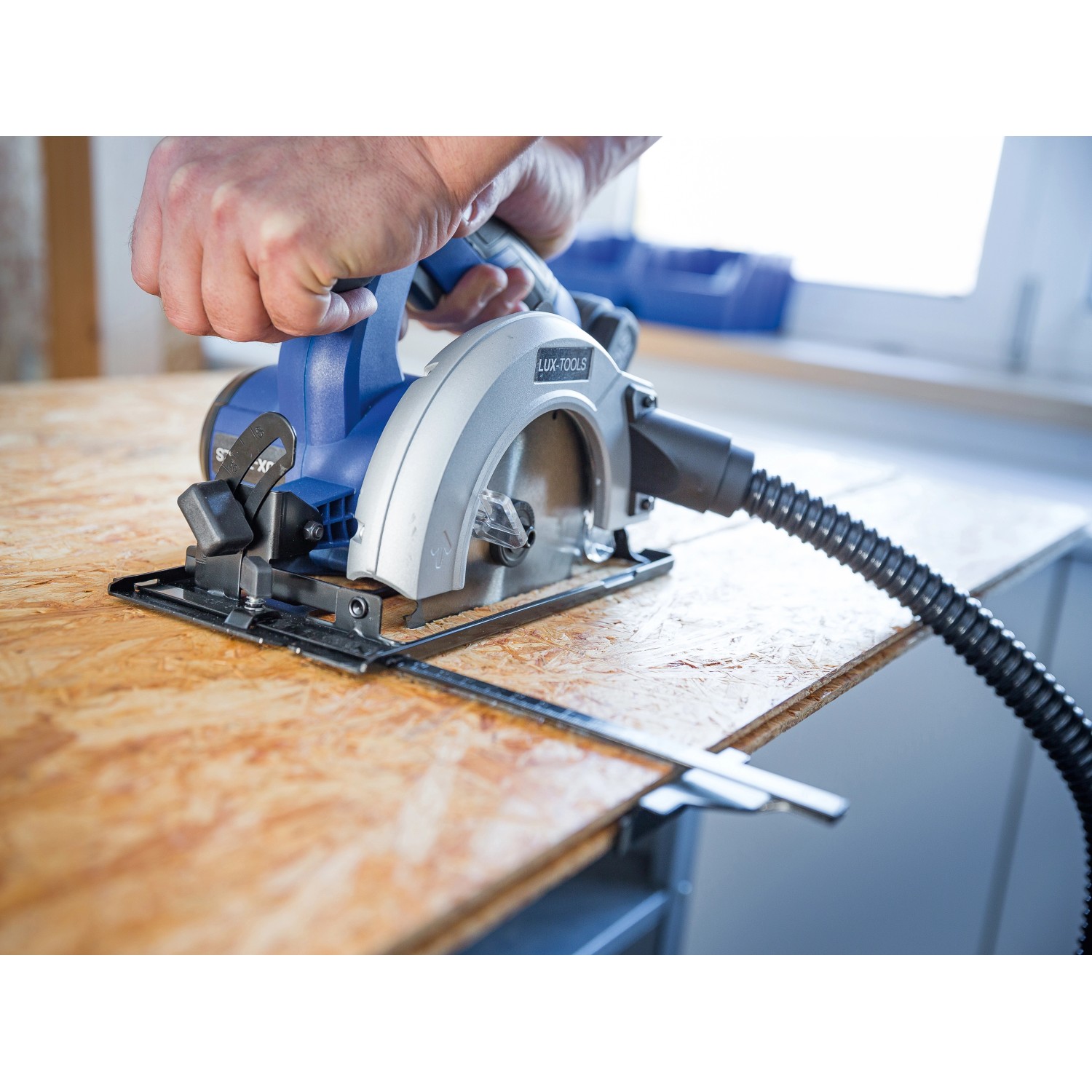 Scie Circulaire Sans Fil 21V Belupai - 4500 Tr/min - 6 Lames - 2 Batteries 3.0Ah - Réglable Angle/Profondeur