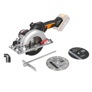Worx Akku-Handkreissäge WX531.9 20V mit Zubehör wie Sägeblätter und Parallelanschlag.