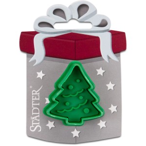 Grüner Tannenbaum Präge-Ausstecher aus Kunststoff auf Geschenkkarte. Ideal für Weihnachtsplätzchen und Backen.