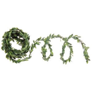 Grüne Buchsgirlande Mini, 3 m lang, ideal für Dekorationen und floristische Arbeiten.
