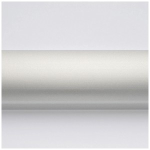Gros plan du profilé argent mat de la douche d'angle Breuer Fara-Kretana.