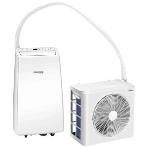 Climatiseur blanc Climatech YFG2-12H 4en1 avec tuyau de raccordement et deux unités.