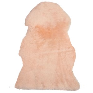 Pfirsichrosa Schaffell-Teppich Uluru Langhaar, 100-110 cm, für gemütliche Atmosphäre.