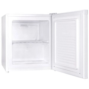 Congélateur Kibernetik TK50 blanc avec porte ouverte, montrant l'intérieur de 33 L avec étagère grillagée. Congélateur compact.