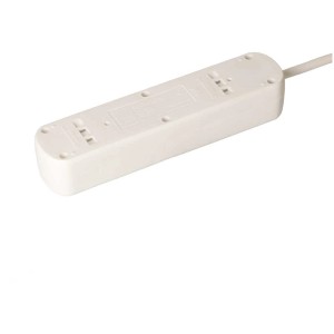 Bloc multiprise Basic Line blanc avec 5 prises de type 13 et interrupteur.