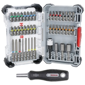 Set di inserti Bosch Extra Hard, 45 pezzi con inserti, bussole e manico cacciavite in valigetta.