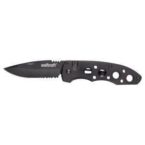 Coltello pieghevole wolfcraft, lama seghettata nera da 75mm, manico in metallo forato. Ideale per outdoor.