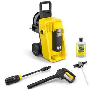 Idropulitrice Kärcher K 4 Comfort Premium con accessori e detergente.