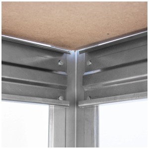 Gros plan : Étagère robuste AR Shelving Pro Series, acier galvanisé, tablette HDF.