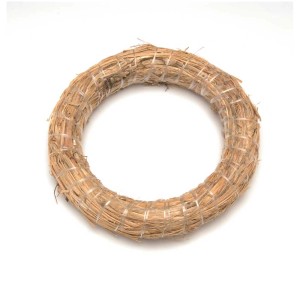 Couronne de paille, 200x30 mm, idéale pour le bricolage et la décoration, polyvalente.