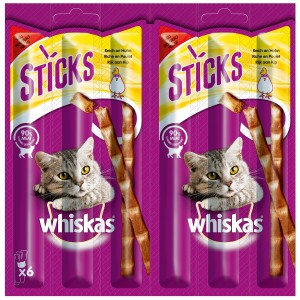 Whiskas Snacksticks Huhn, 6er-Pack. Katzenleckerli mit Huhn für den besonderen Genuss.
