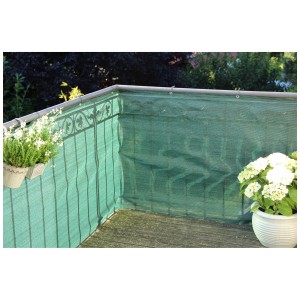 Brise-vue balcon PE vert 90x500 cm comme protection contre le vent et l'intimité sur la balustrade du balcon.
