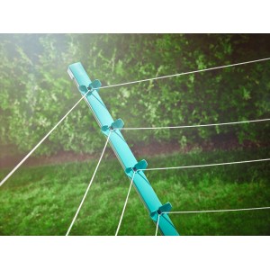 Dettaglio: Stendibiancheria a ombrello Leifheit Linomatic 500 Easy con bracci verdi e fili bianchi.