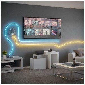Striscia LED Eglo Smart RGB, 5m, in soggiorno con TV e decorazioni.