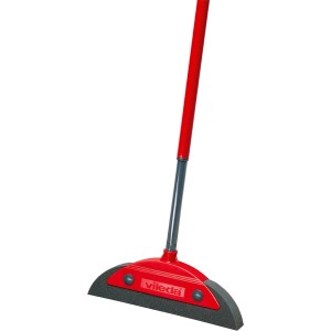 Balai d'intérieur Vileda Superfeger Classic avec manche télescopique rouge pour sols lisses.