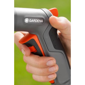 Gardena Comfort pistola per pulizia in mano, grigio/arancio, per irrigazione e pulizia giardino.