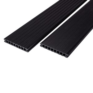 Lames de terrasse Rettenmeier WPC en ébène anthracite, surface rainurée.
