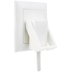 Fiche plate coudée blanche Steffen Steko Skate T12/90° dans prise pour montage peu encombrant.