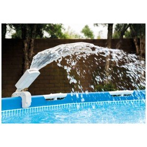 Fontaine à eau LED multicolore Intex sur bord de piscine avec jet d'eau.